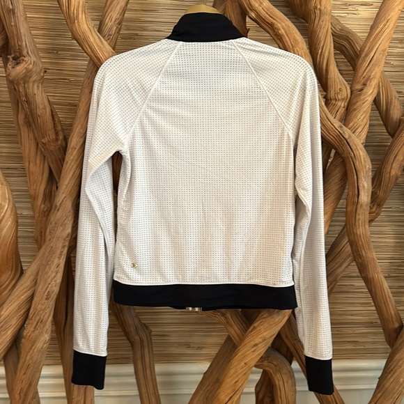 Unique Lululemon xs jacket - Picture 3 of 4